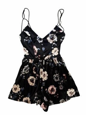 Ivy + Main Floral Black Spaghetti Strap Romper Size XS